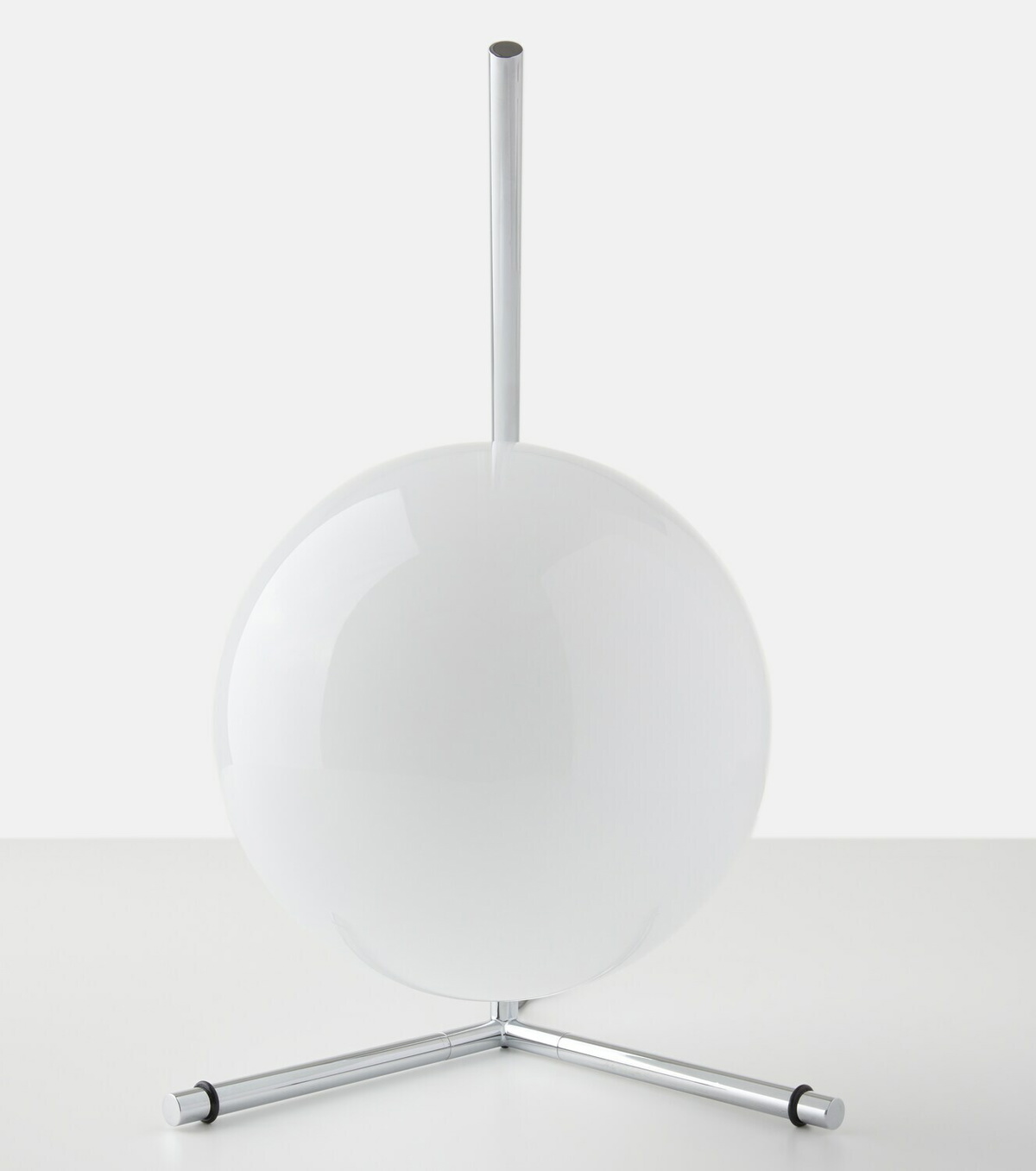Flos IC Lights T1 Low table lamp by Michael Anastassiades, EU plug