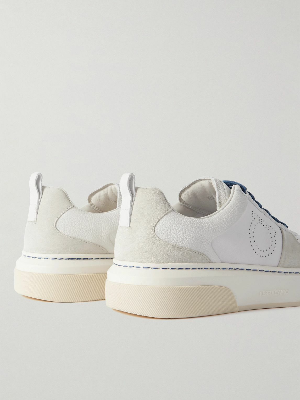 スニーカー FERRAGAMO SNEAKERS WHITE Amazon.com | Salvatore Ferragamo Number Mens White Leather