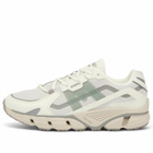 Karhu Men's Super Fulcrum Sneaker in Icicle/Green Milieu