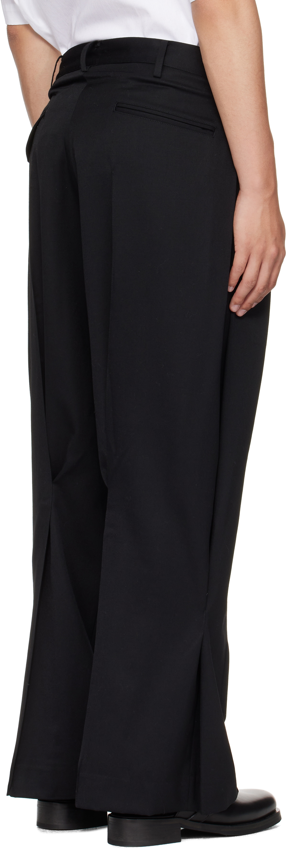 Khoki Black Tuck-Detail Trousers