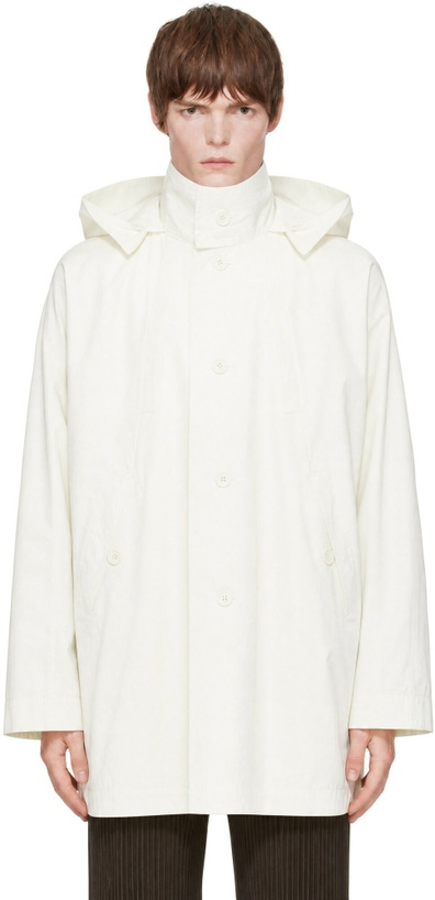 Photo: HOMME PLISSÉ ISSEY MIYAKE Off-White October Split Blouson Jacket