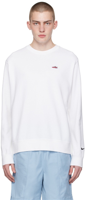 Photo: Nike White Crewneck Sweatshirt