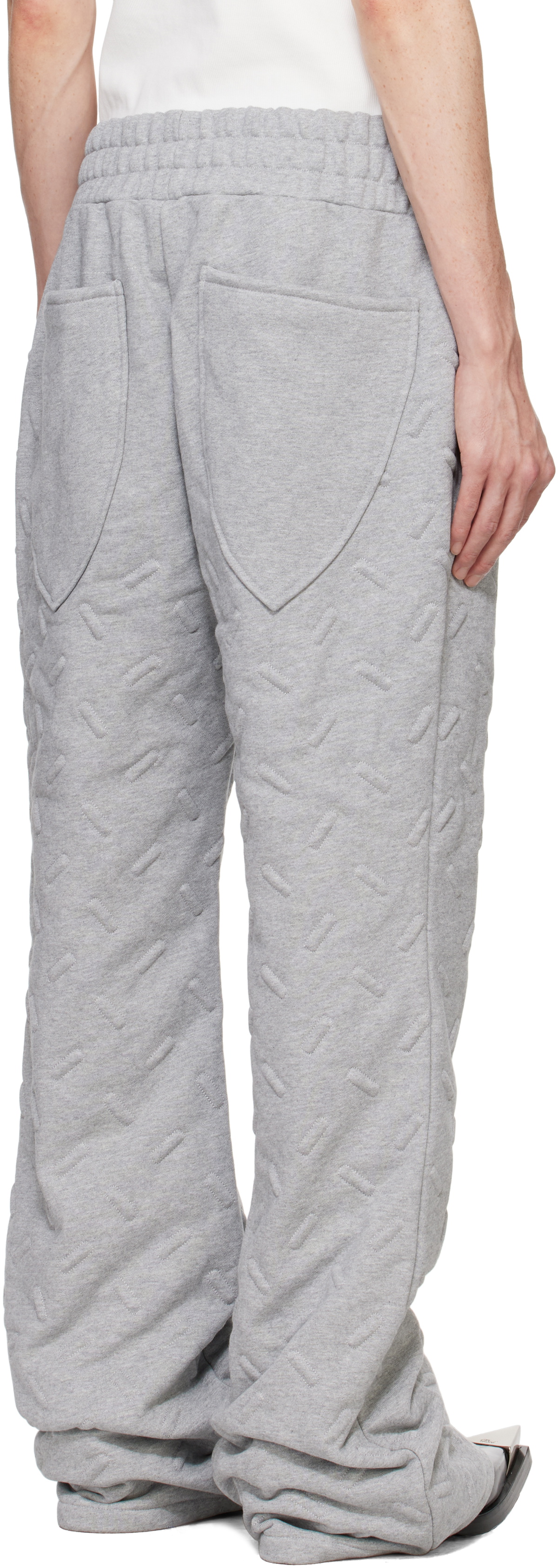 Who Decides War Gray Thread Plate Sweatpants