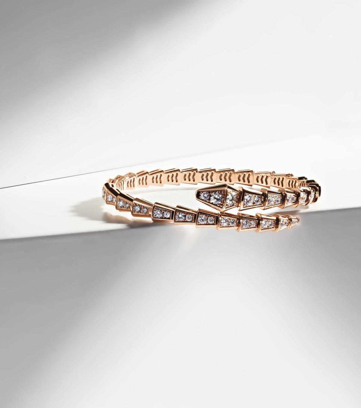 Bvlgari Serpenti Viper 18kt rose gold bracelet with diamonds