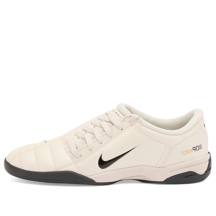Photo: Nike T90 SP Sneaker in Brown/Black