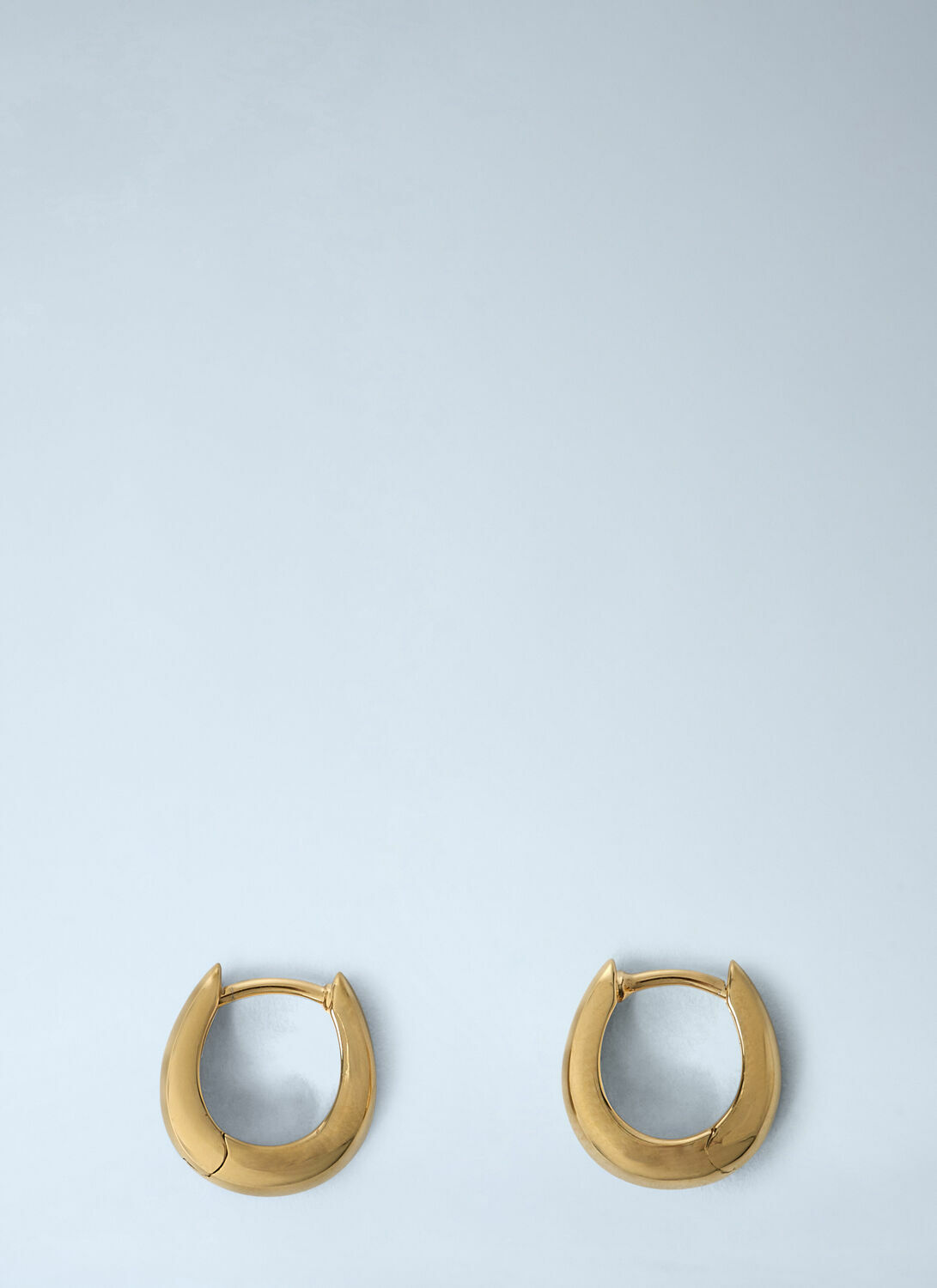 Tom Wood Liz Huggies Earrings