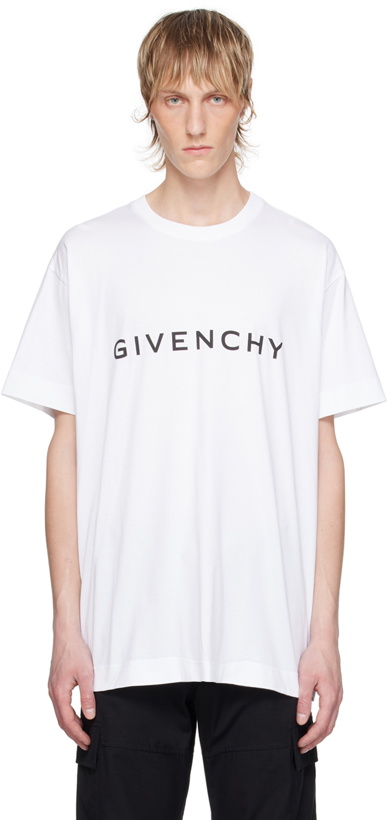 Photo: Givenchy White Oversized Fit T-Shirt
