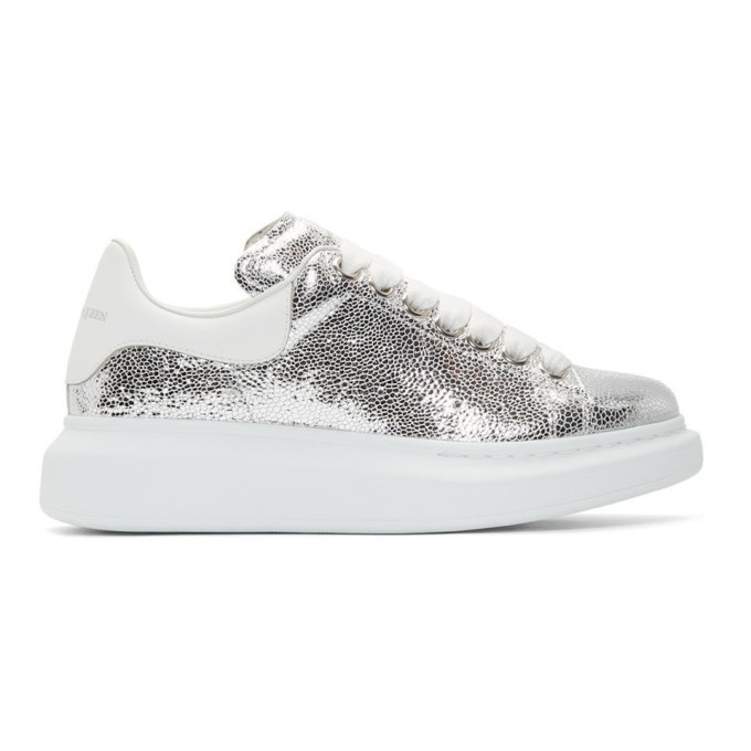 Women's Oversized Sneaker in White/silver