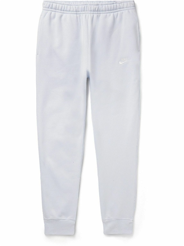 Photo: Nike - Sportswear Club Tapered Logo-Embroidered Cotton-Blend Jersey Sweatpants - Gray