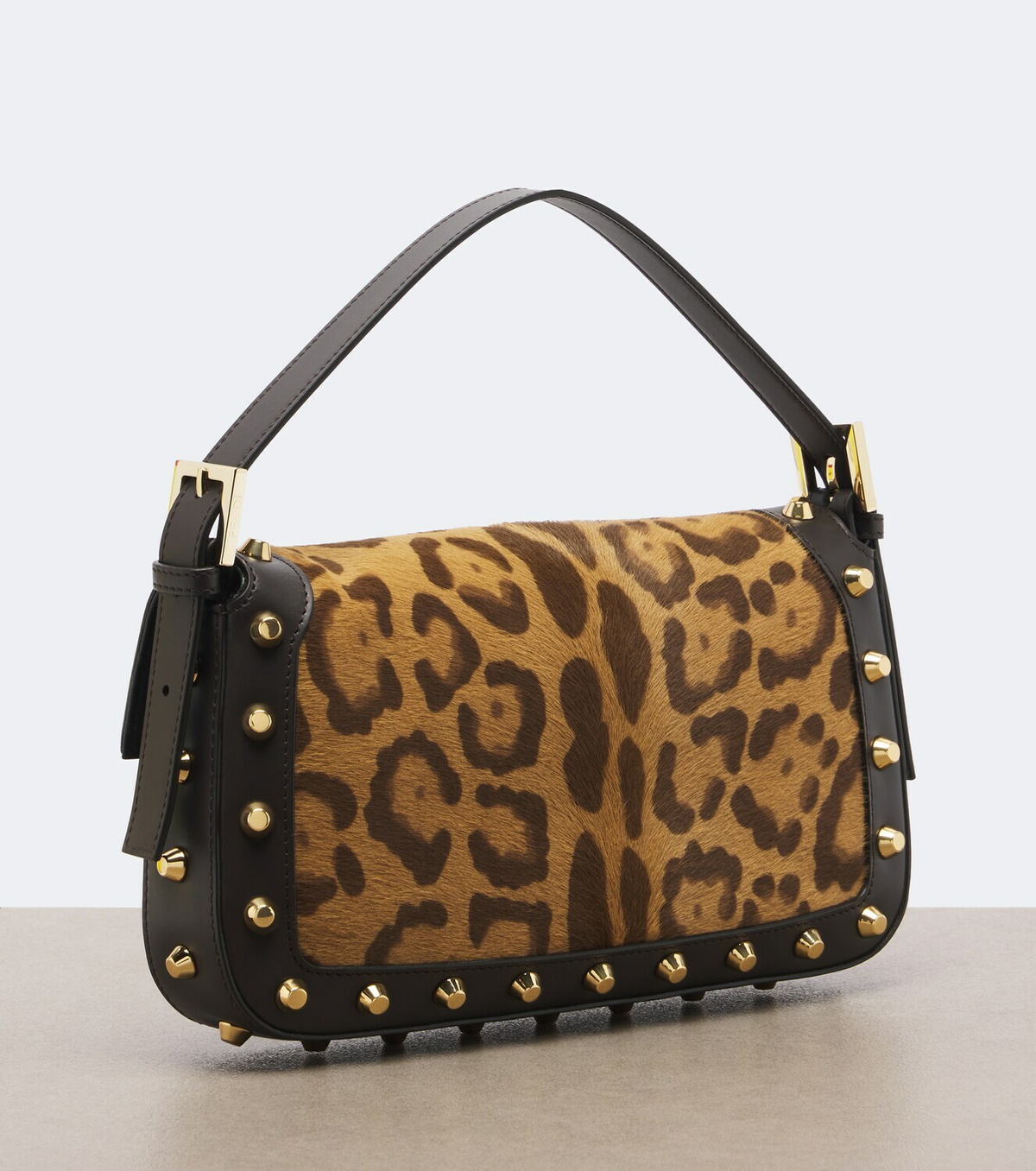 Fendi Baguette® 26424 calf hair shoulder bag