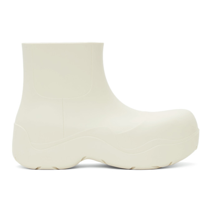 Photo: Bottega Veneta Off-White Matte The Puddle Boots