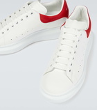 Alexander McQueen Oversized leather sneakers