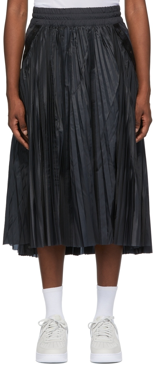 Photo: Nike Black Sacai Edition Pleat Skirt