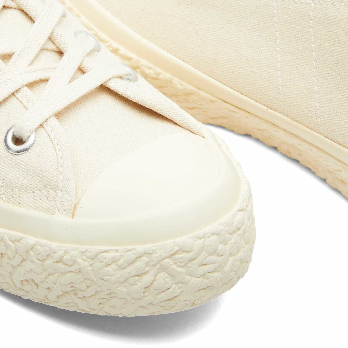 YMC Men's Low Sneakers in Off-White