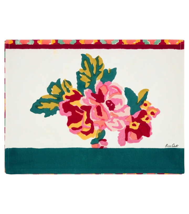 Photo: Lisa Corti Lisa Bouquet cotton table runner