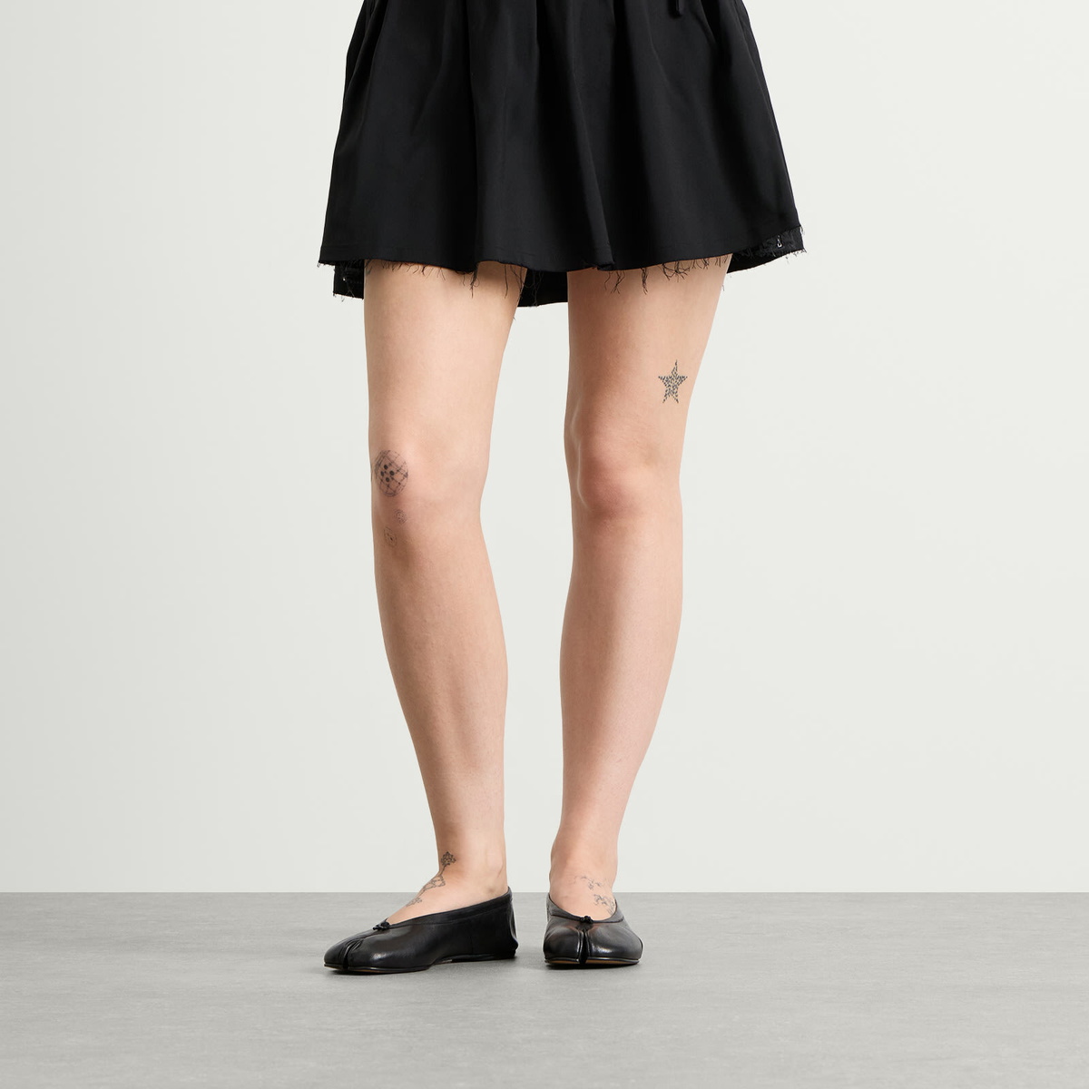 Maison Margiela Women's Tabi Ballerinas in Black