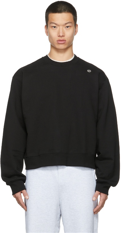 Photo: Recto Black Essential Logo Sweatshirt