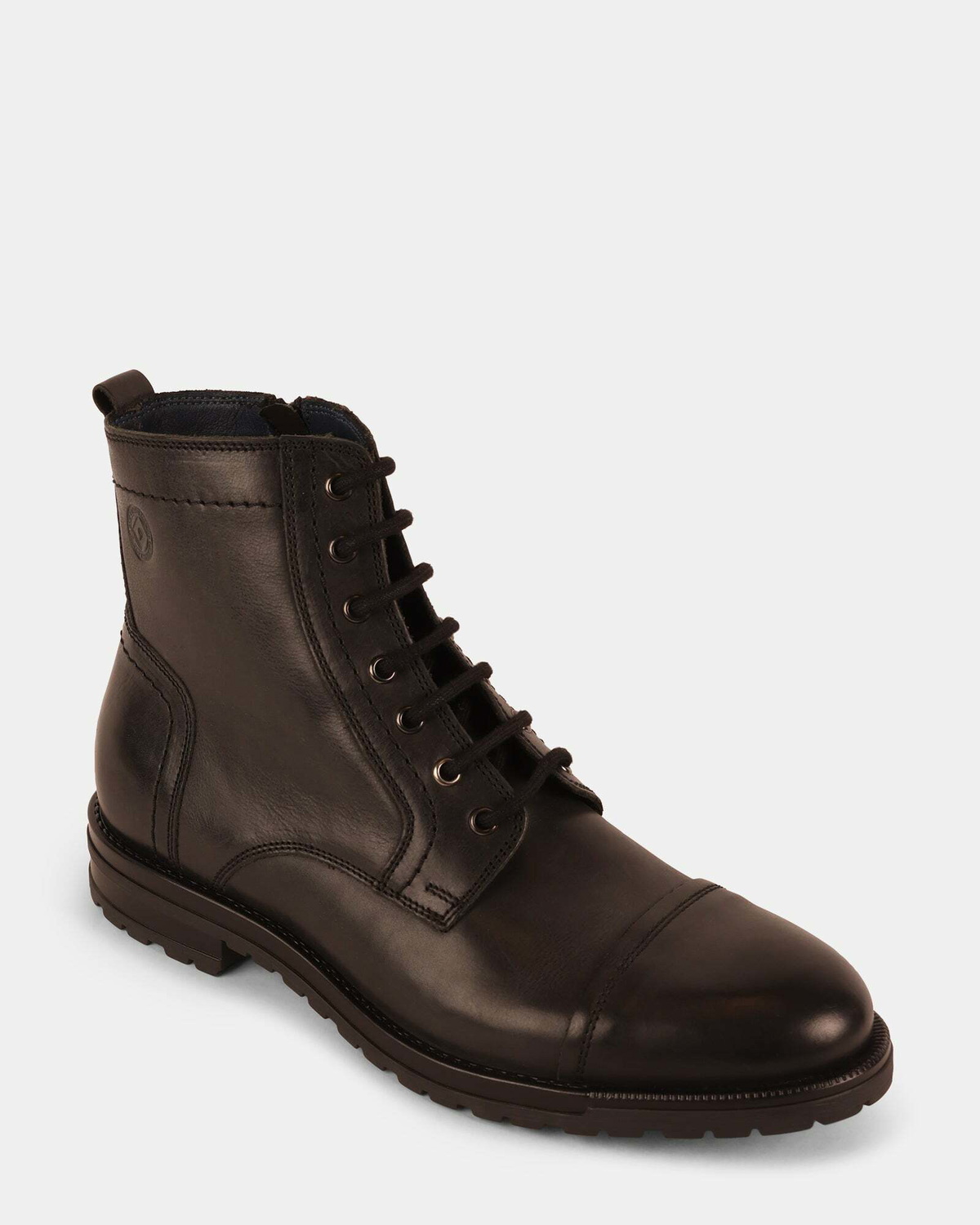 Steve Madden Matheson Boots in Black
