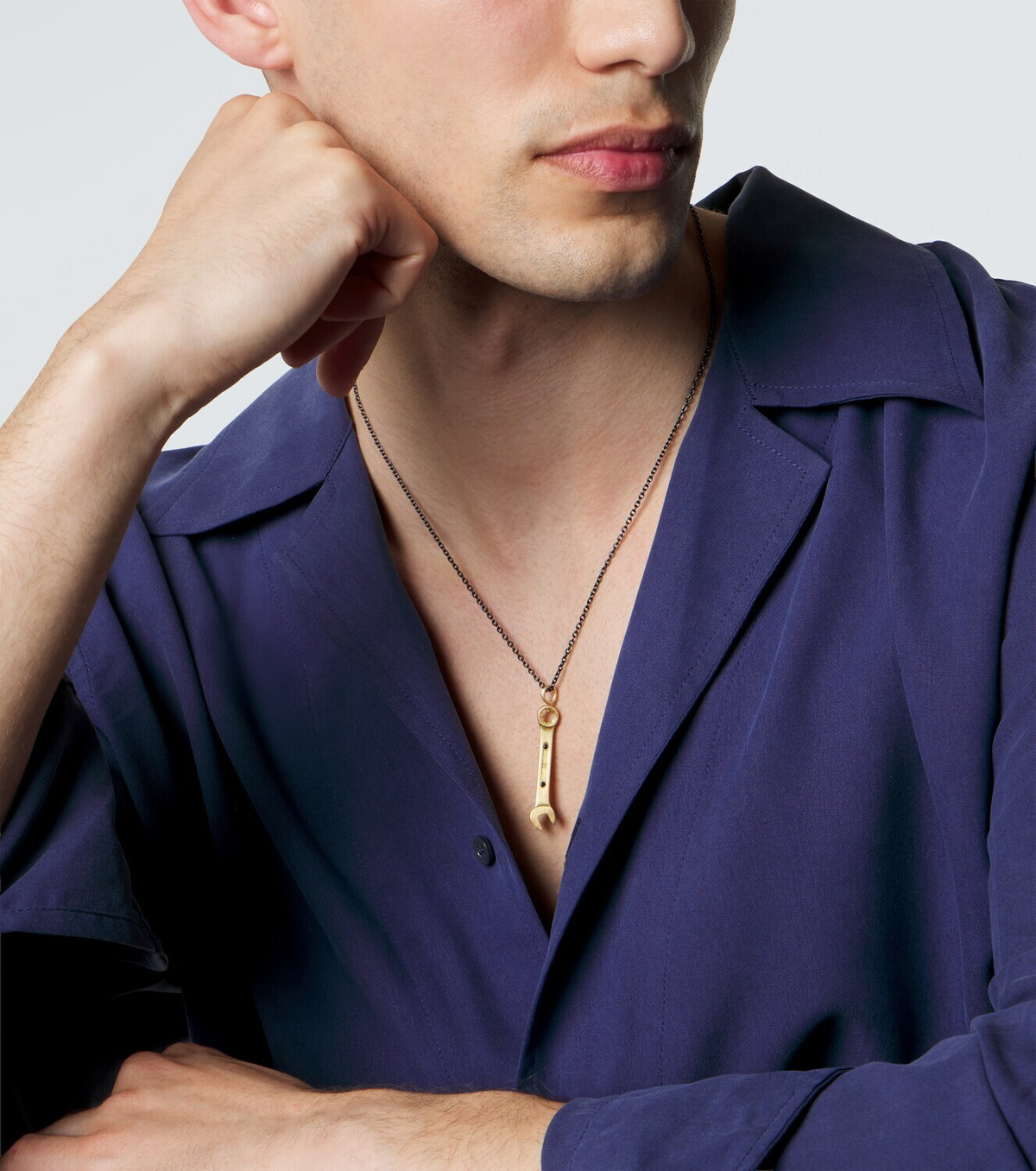 Ileana Makri Divine Mechanics 18kt gold pendant necklace with diamonds