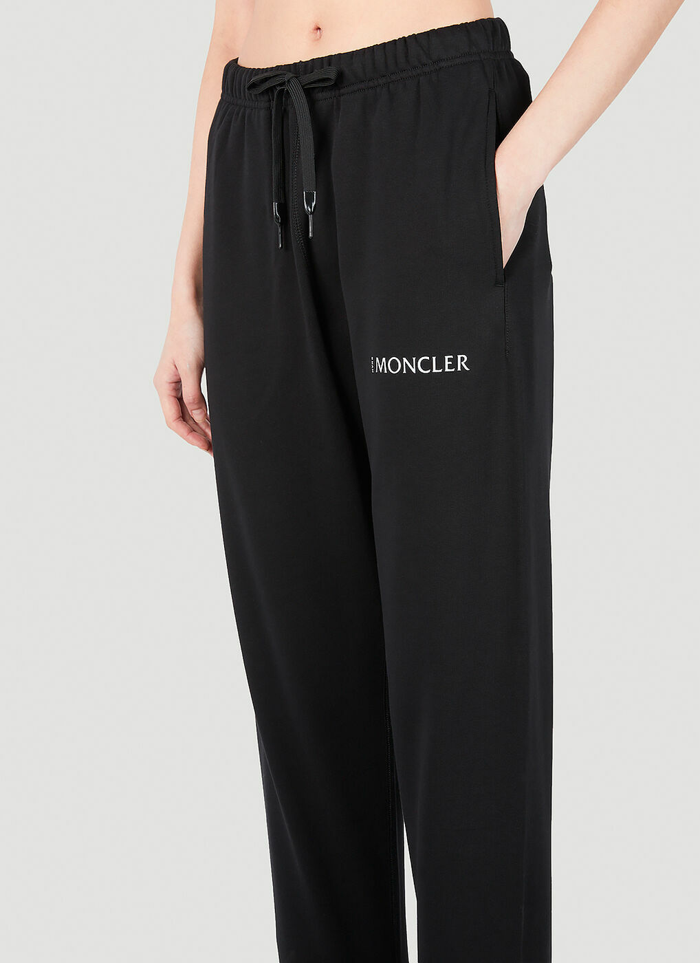 4 Moncler Hyke - Tapered Track Pants in Black