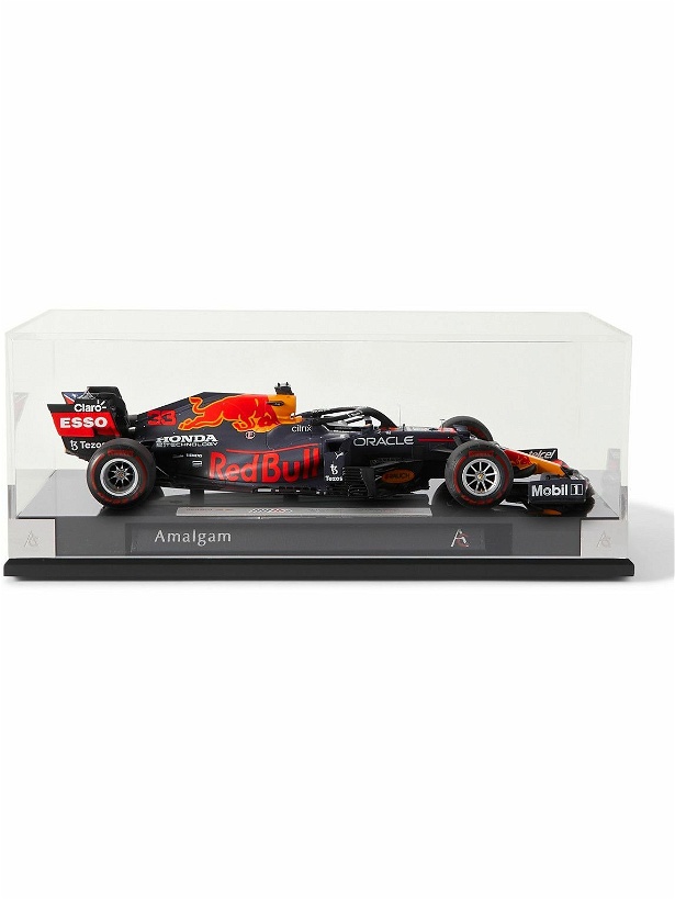 Photo: Amalgam Collection - Red Bull Racing Honda RB16B Max Verstappen (2021) 1:18 Model Car