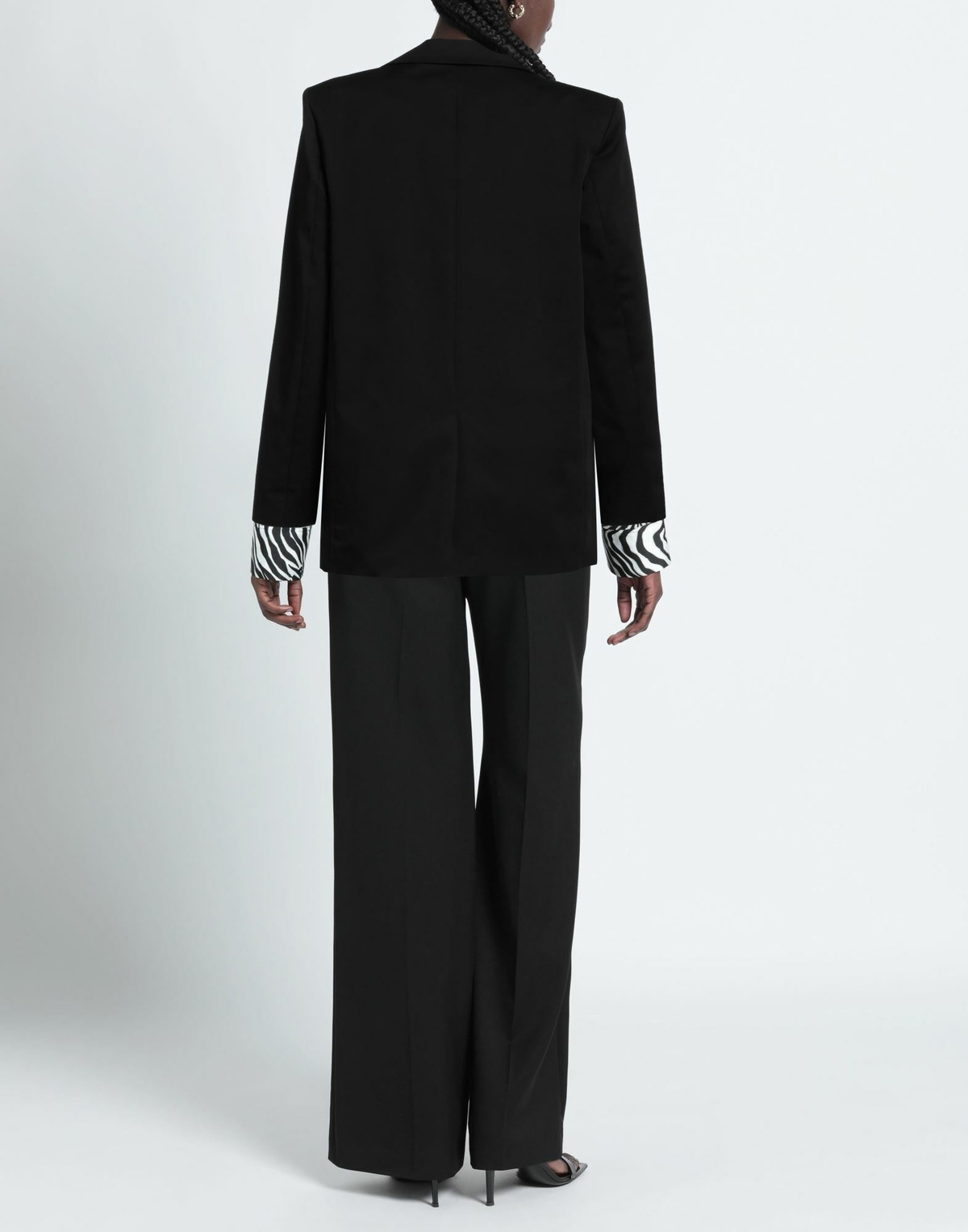 Gauge81 Womens Blazer in Black
