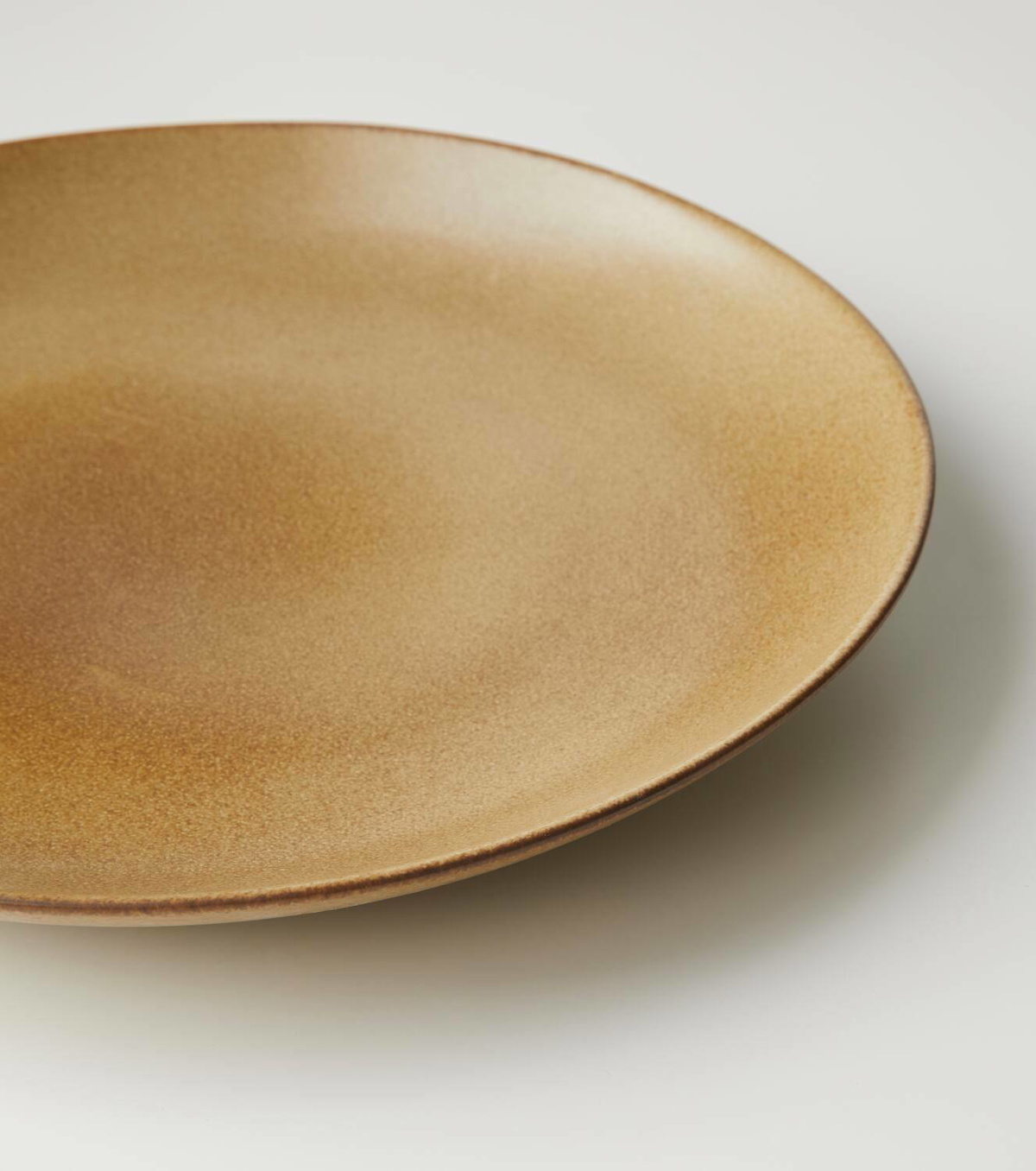 L'Objet Terra porcelain charger plate