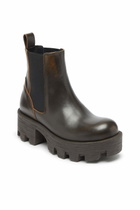 Diesel D-Hammer - Chelsea boots in leather with lug sole - Boots Womens in Brown