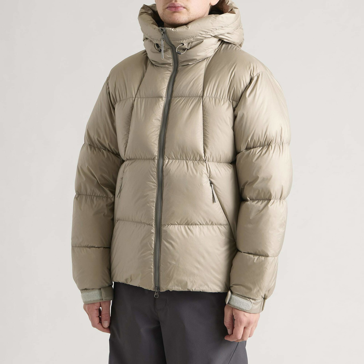 Goldwin Men's Crystalite Down Parka Jacket in Woody Beige