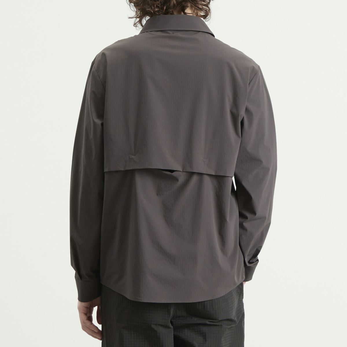 Hiking Patrol Men's Align Button Up Shirt in Charcoal Black