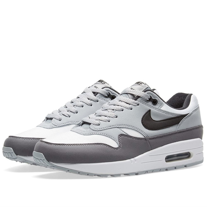 Photo: Nike Air Max 1 Grey