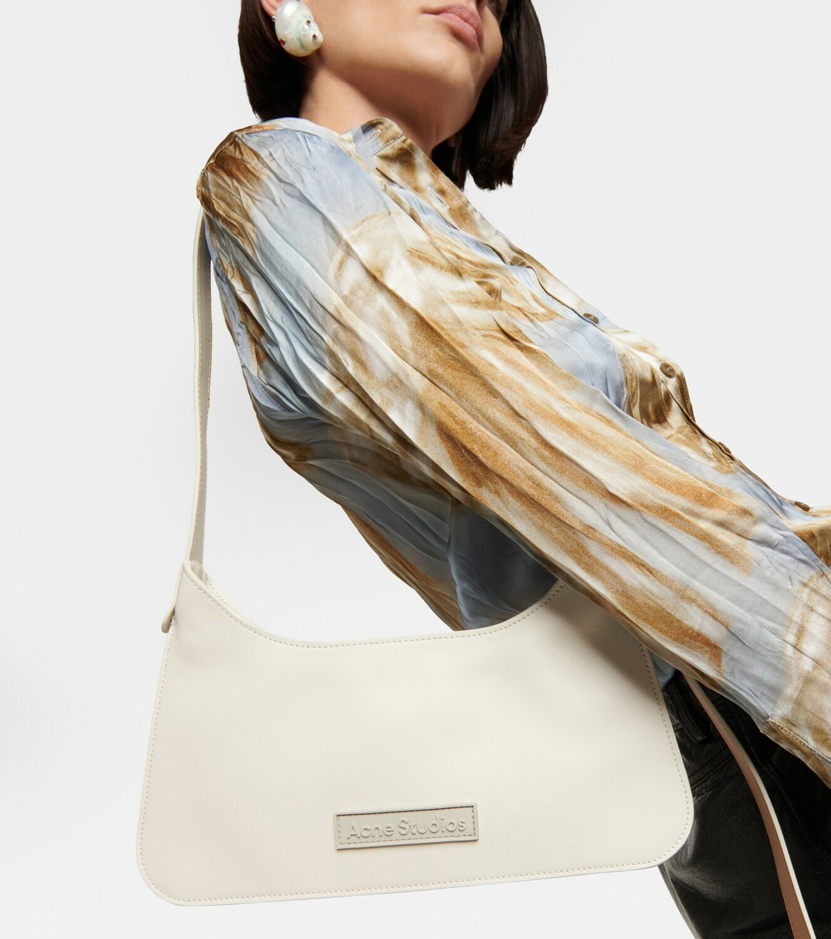 Acne Studios プラット ミニショルダーバッグ ホワイト Acne Studios - Platt Mini leather shoulder bag Acne Studios