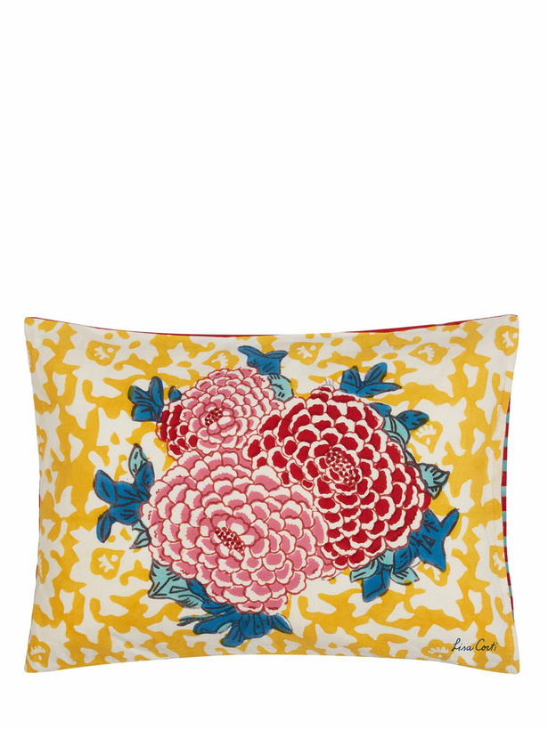 Photo: LISA CORTI Arabesque Corolla Baby Pillow