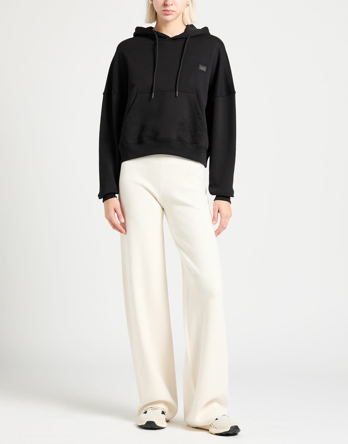 Alpha Industries Womens Sweatshirt in Black