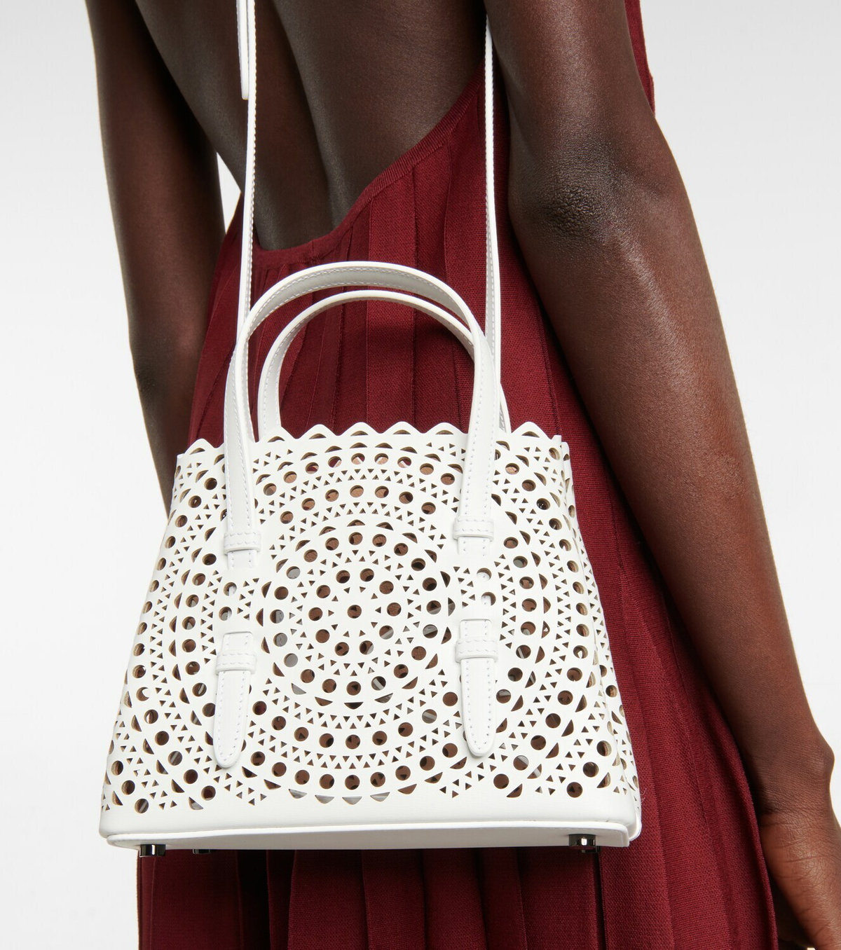 Alaïa Le Mina 20 New Vienne leather tote bag ALAÏA