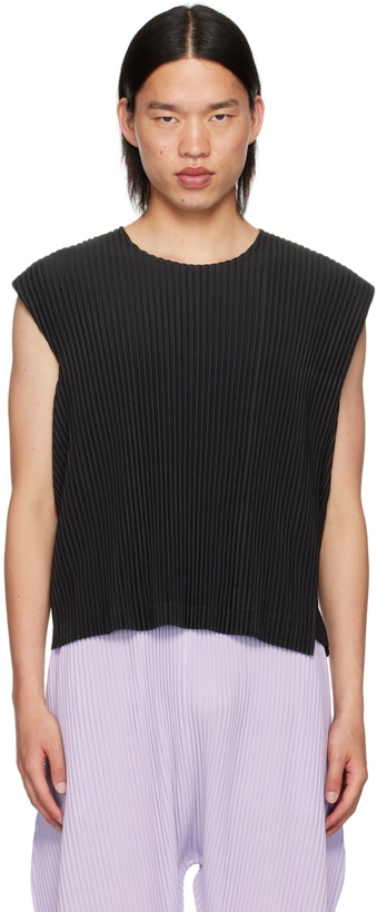 Photo: HOMME PLISSÉ ISSEY MIYAKE Gray Rectangle Tank Top