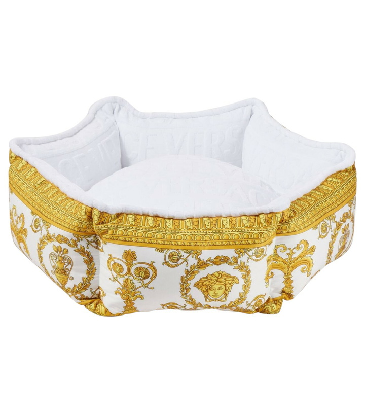 Photo: Versace Home I ♡ Baroque dog bed