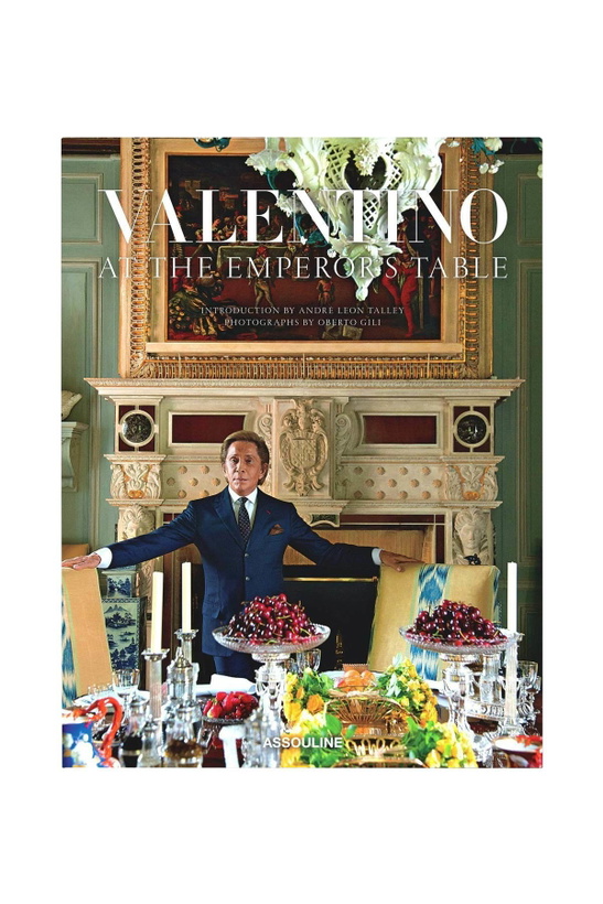 Photo: ASSOULINE valentino: dining like roy Multicolor