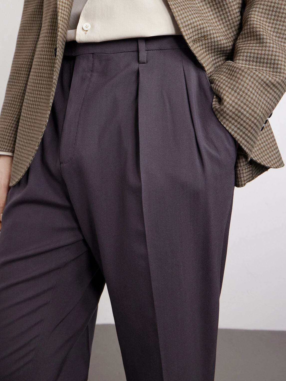 Boglioli - Straight-Leg Pleated Virgin Wool Trousers - Brown