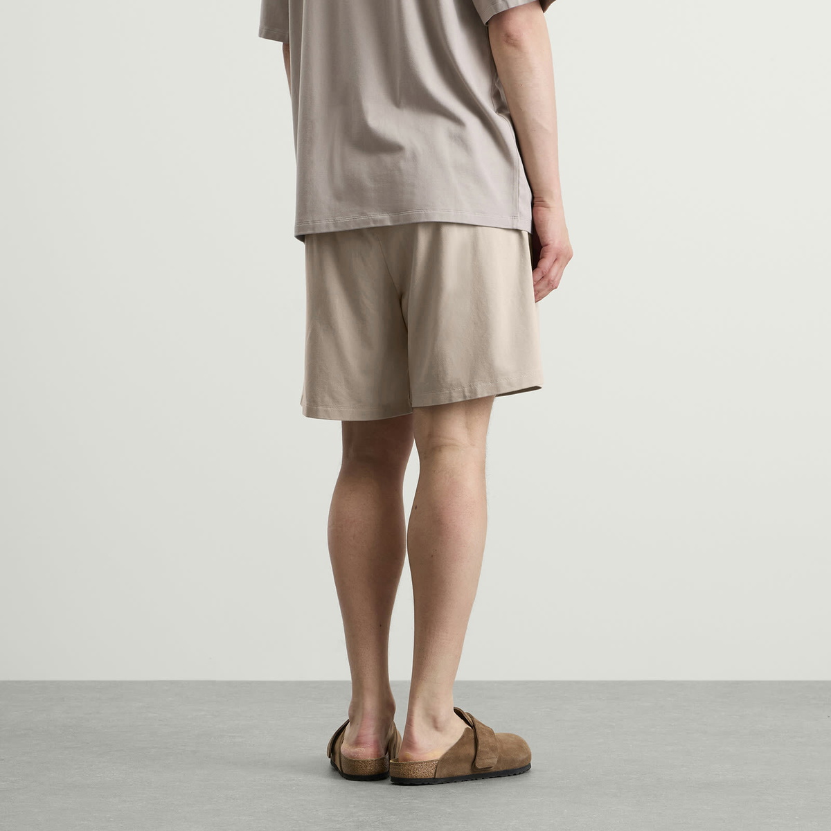 SKIMS Men's Jersey Lounge Relaxed Short in Linen