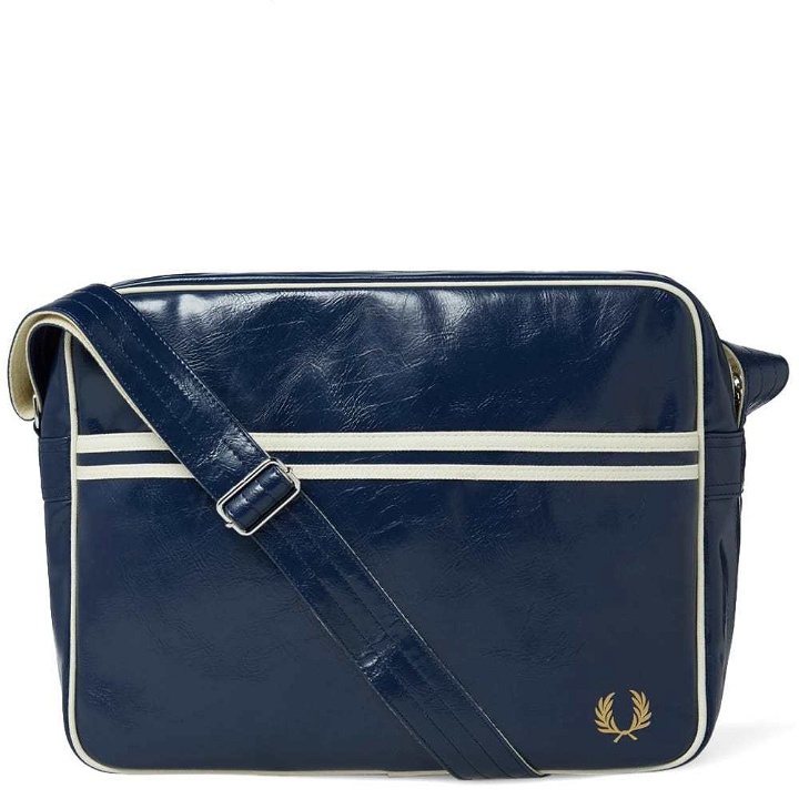 Photo: Fred Perry Classic Shoulder Bag Blue