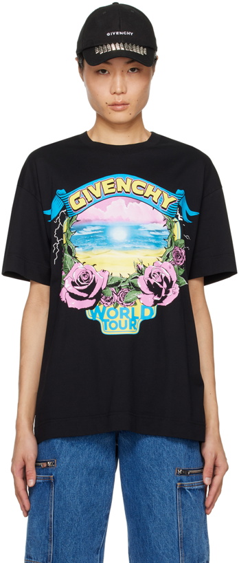 Photo: Givenchy Black Printed T-Shirt