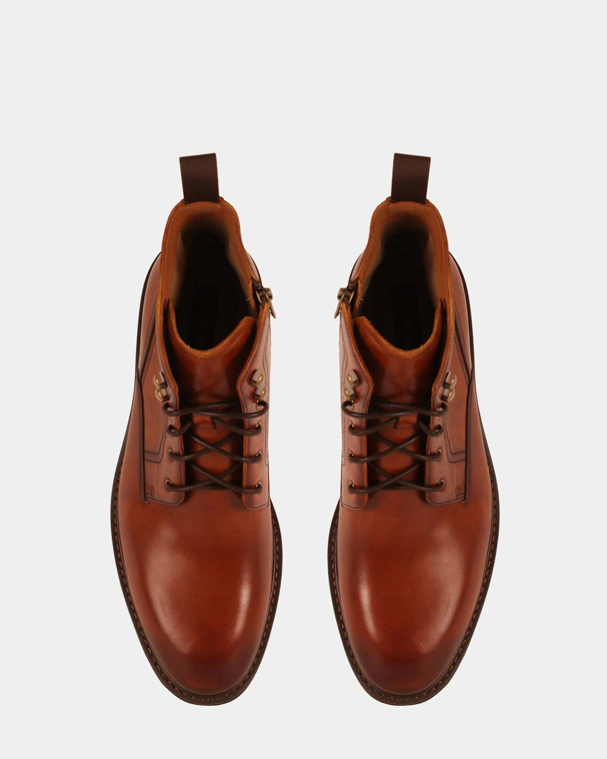 Steve Madden Richtmon Boots in Tan