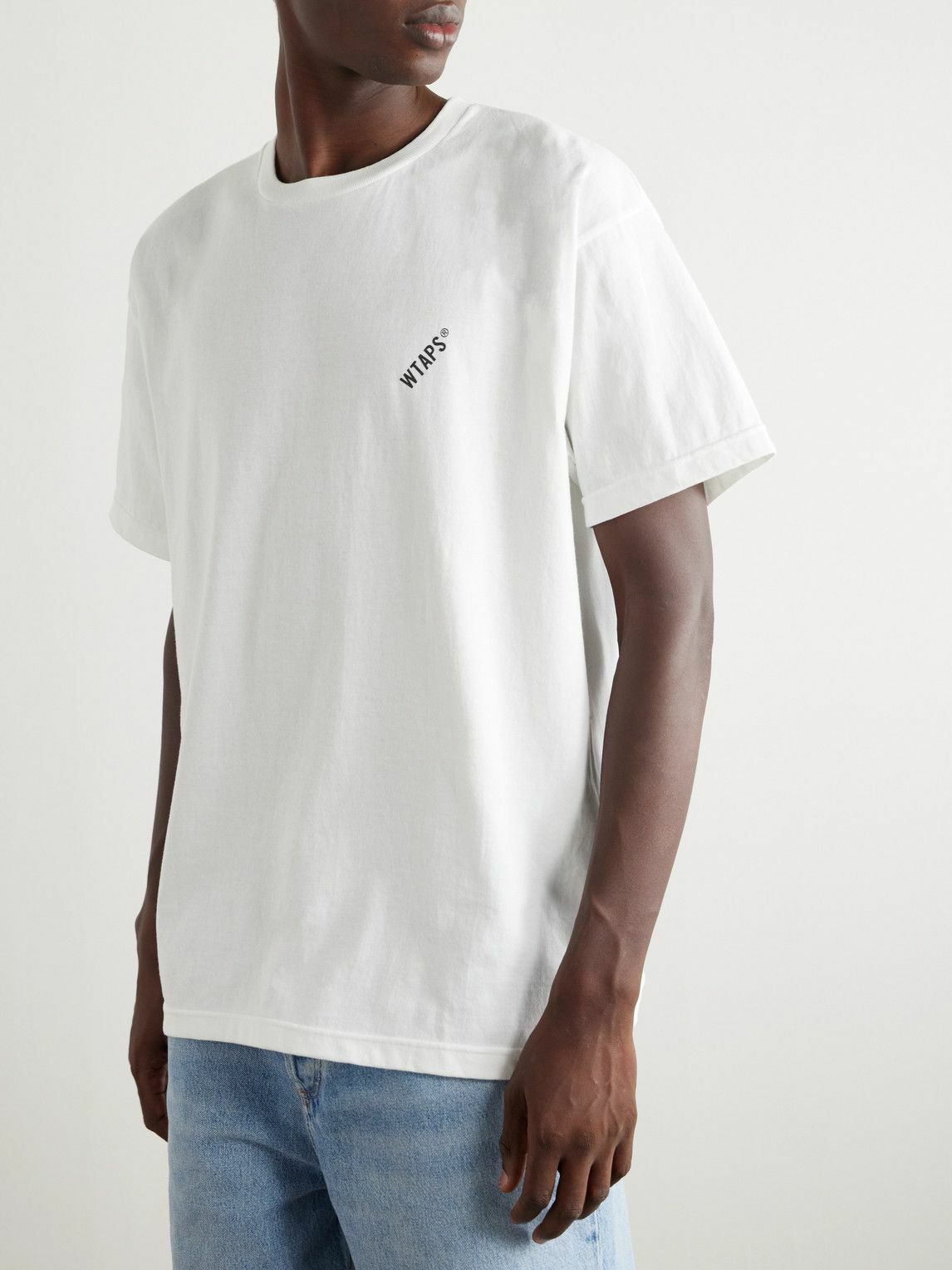 WTAPS ロゴ logo Tシャツ ロゴt ホワイト 白 White WTAPS Men's 21 Classic Logo T-Shirt in White WTAPS