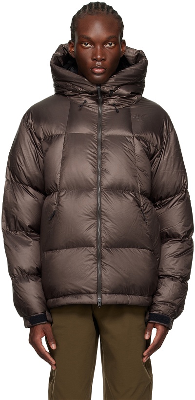 Photo: Goldwin Brown Packable Down Jacket