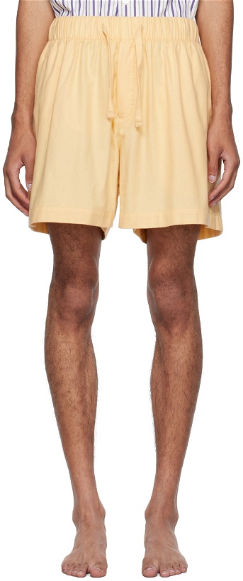 Photo: Tekla Yellow Four-Pocket Pyjama Shorts