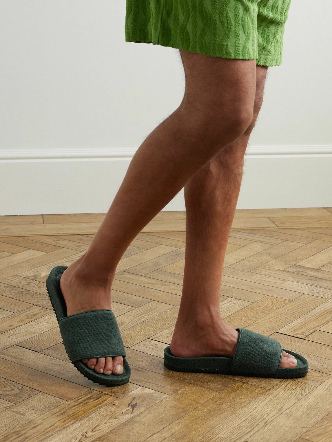 Frescobol Carioca - Renato Linen Slides - Green