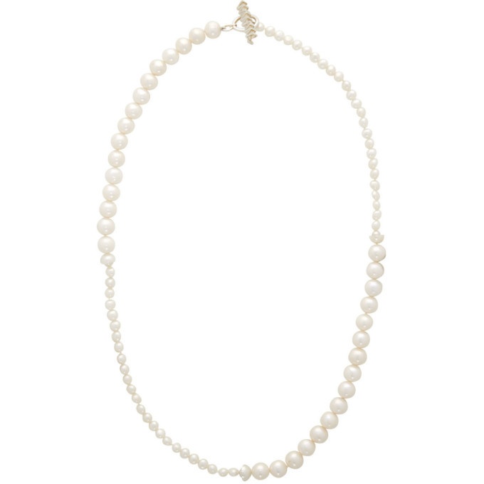 Photo: WWW.WILLSHOTT White Split Pearl Necklace
