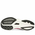 Saucony Endorphin Speed 5 Sneaker in Shock/Black