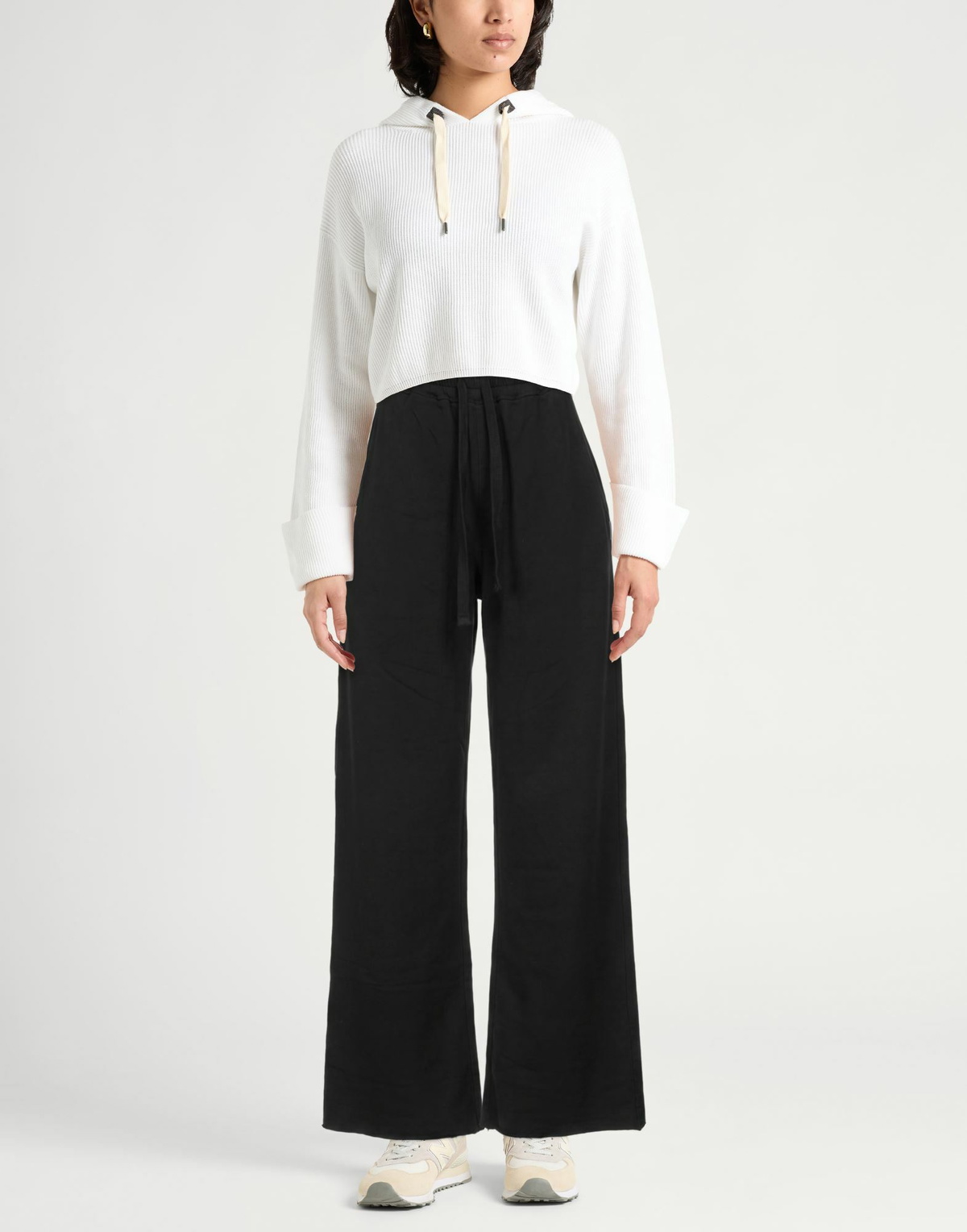 Crossley Womens Pants in Black